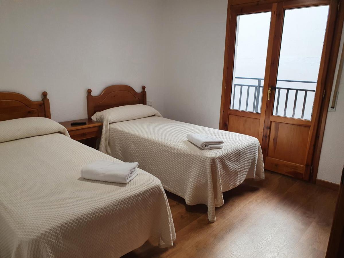 Hostal Apolo XI Aínsa Εξωτερικό φωτογραφία