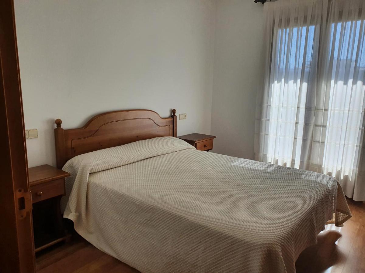 Hostal Apolo XI Aínsa Εξωτερικό φωτογραφία