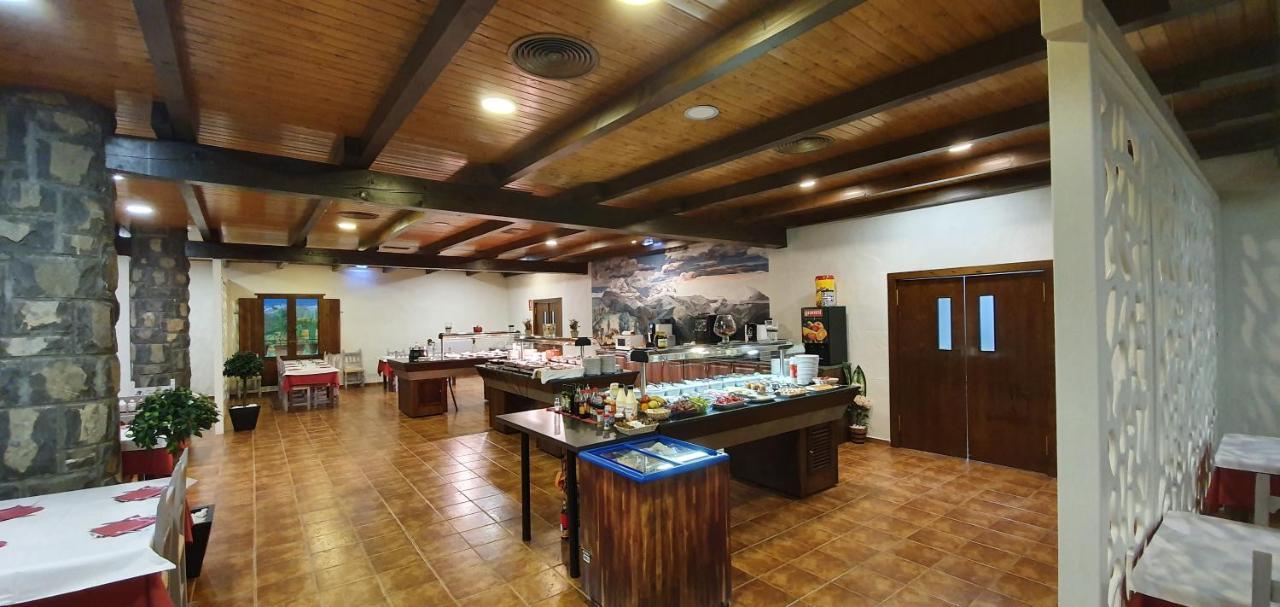 Hostal Apolo XI Aínsa Εξωτερικό φωτογραφία