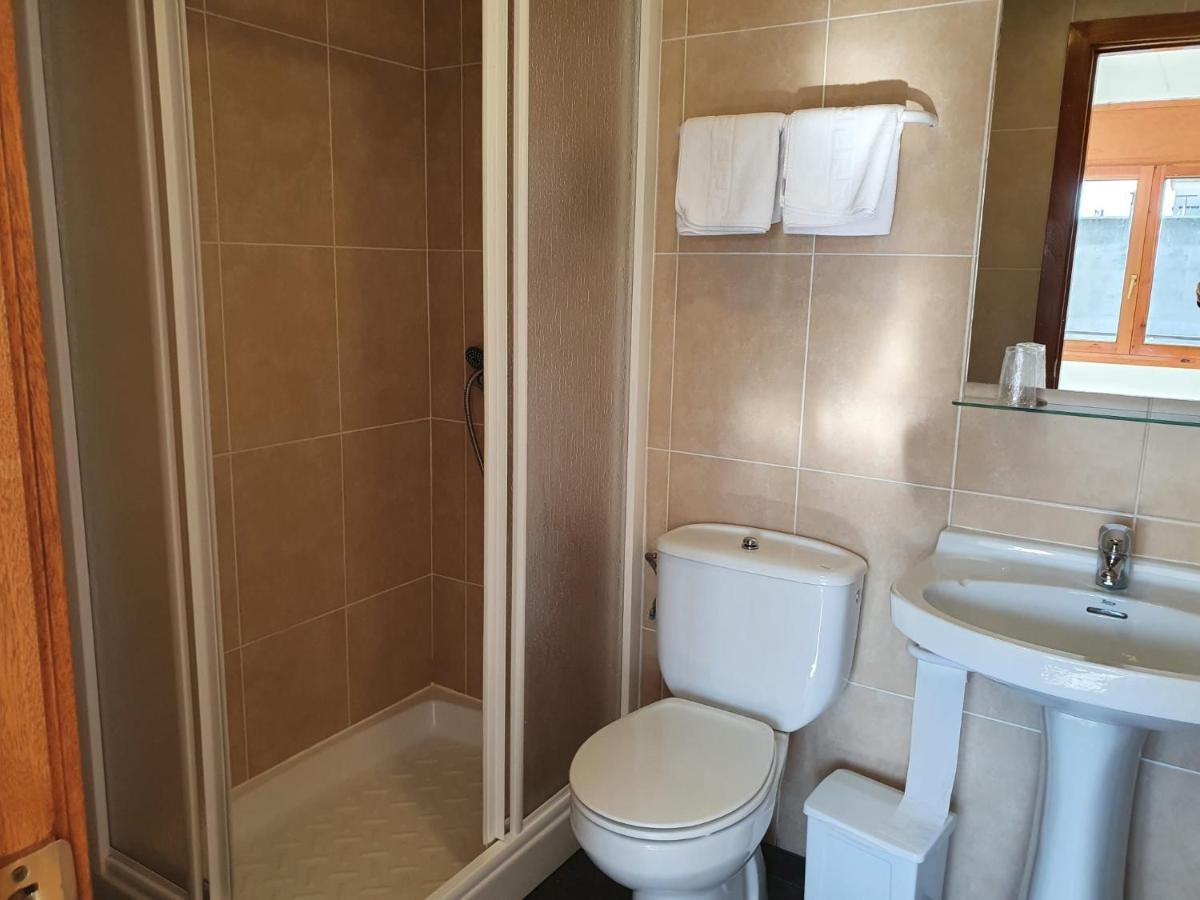 Hostal Apolo XI Aínsa Εξωτερικό φωτογραφία