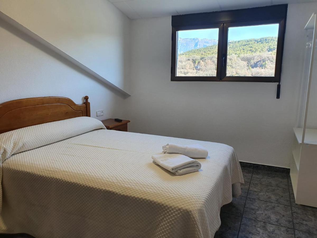 Hostal Apolo XI Aínsa Εξωτερικό φωτογραφία