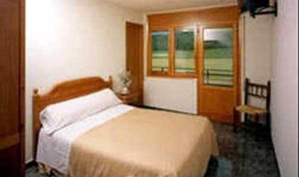 Hostal Apolo XI Aínsa Εξωτερικό φωτογραφία